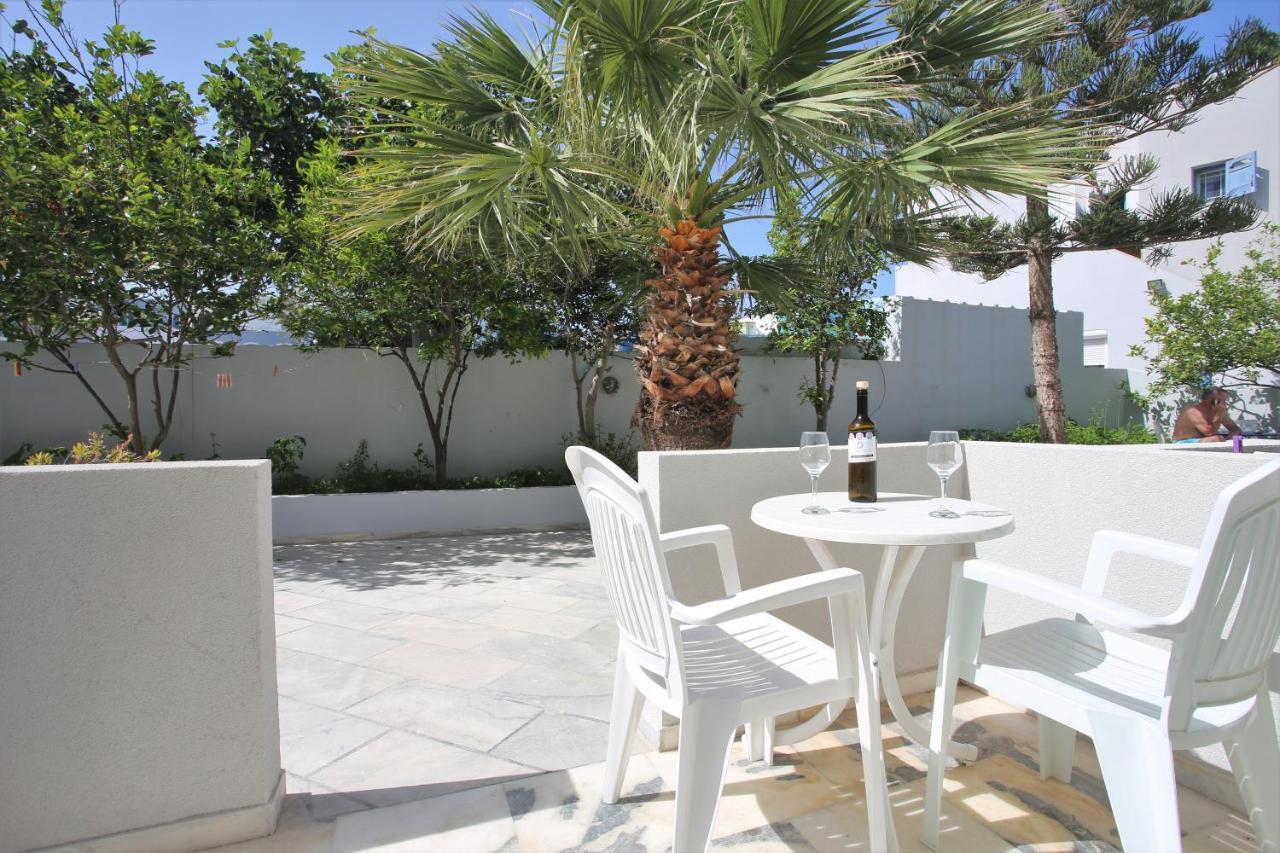 Dimitris Villa Kamári Exterior foto